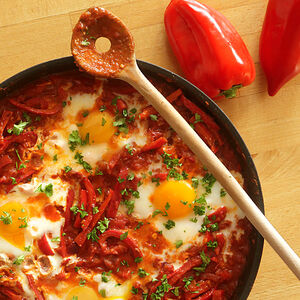 Paprika<br>...mal orientalisch mit Eiern und Tomaten
