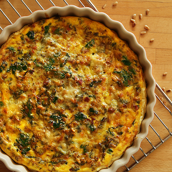 Mangold-Quiche mit Pinienkernen und Gruyère - Buffet Ok